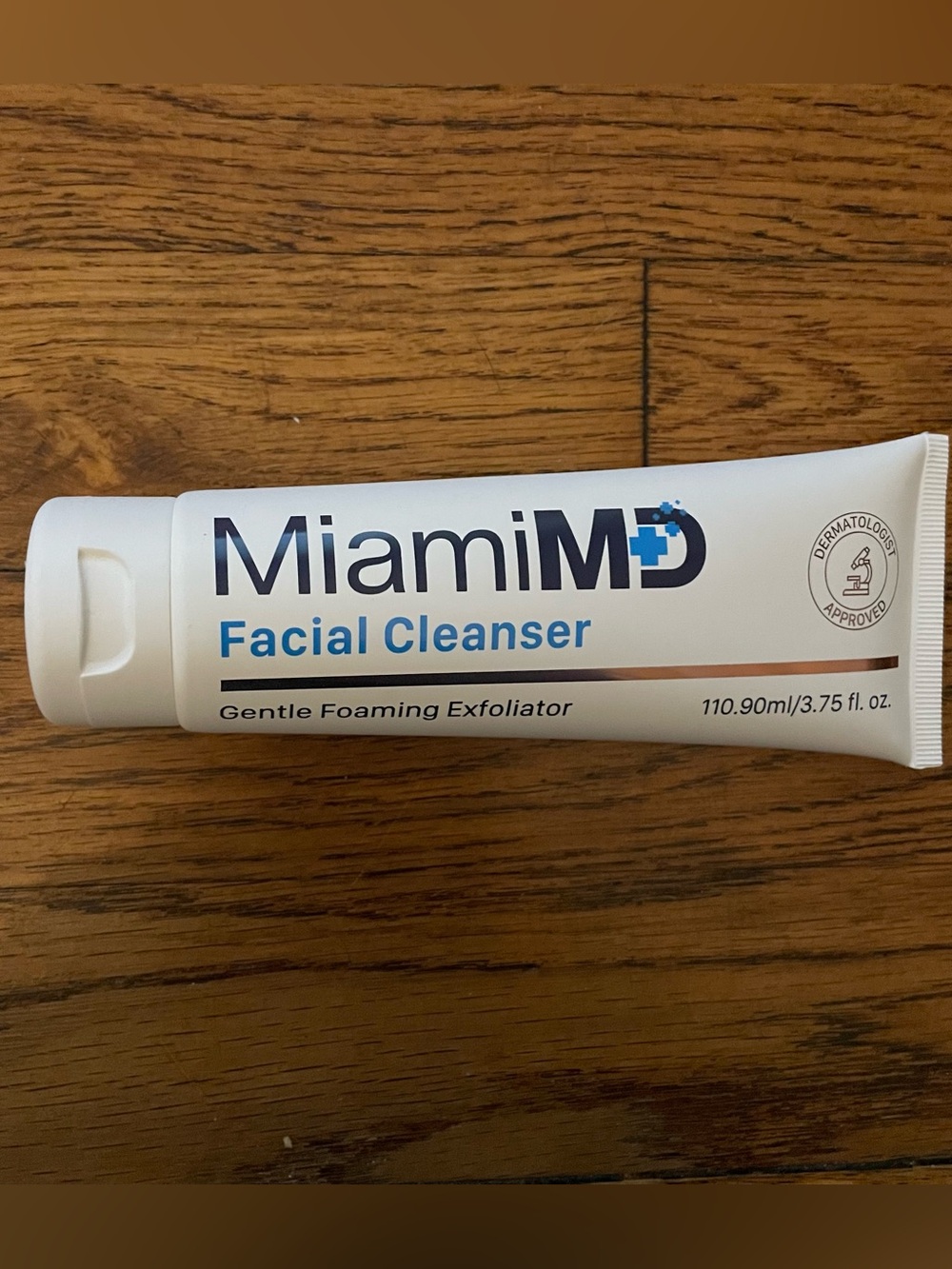 MIAMIMD Facial Cleanser Gentle Foaming Exfoliator 3.75 fl oz New Sealed - Picture 4 of 5